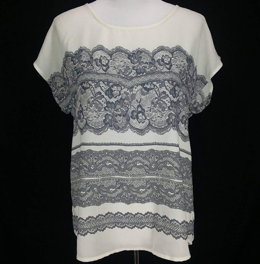 41 Hawthorn Top Blouse Cream Grey Short Sleeve